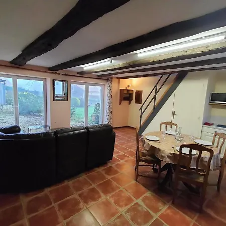 Prázdninový dům Domaine De La Croisee Verte, 3 Maisons Au Coeur Du Perigord Veyrines-de-Vergt