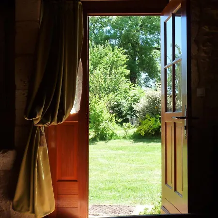 Prázdninový dům Domaine De La Croisee Verte, 3 Maisons Au Coeur Du Perigord *